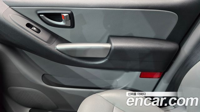 Hyundai Starex 2021 — photo 15