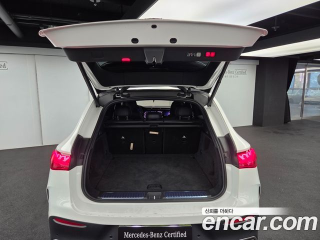 Mercedes-Benz EQE 2026 — photo 16