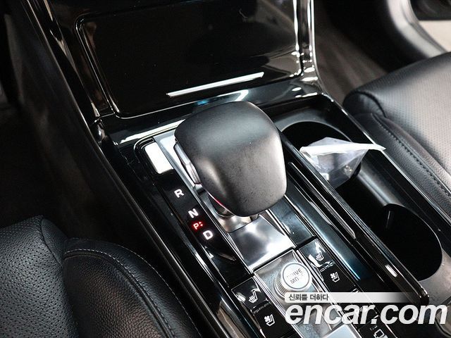 Kia K7 2020 — photo 10