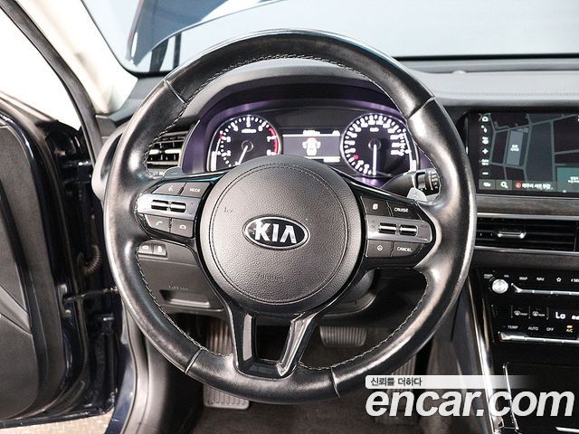 Kia K7 2020 — photo 13