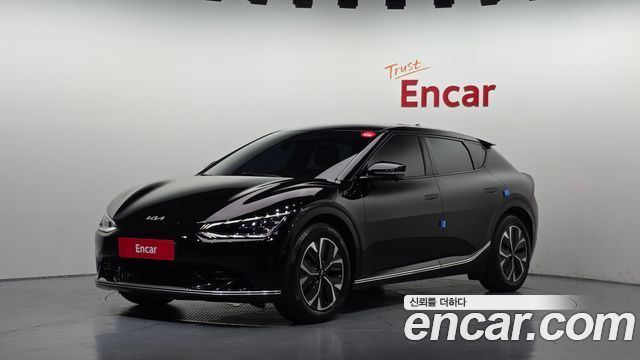 Kia EV6 2023 — photo 1