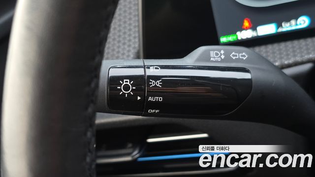 Kia EV6 2023 — photo 15