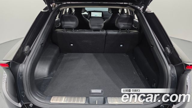 Kia EV6 2023 — photo 20