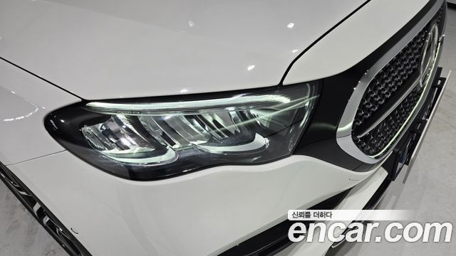 Mercedes-Benz E-Class 2026 — photo 12