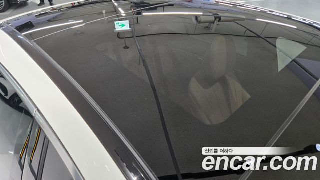 Mercedes-Benz E-Class 2026 — photo 14