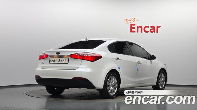 Kia K3 2015 — photo 2