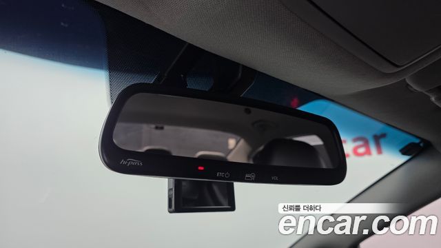 Kia K3 2015 — photo 24