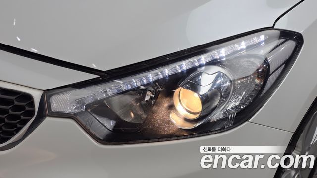 Kia K3 2015 — photo 8