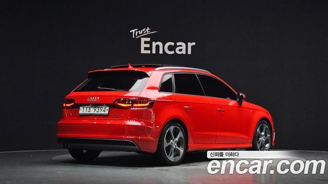Audi A3 2015 — photo 2