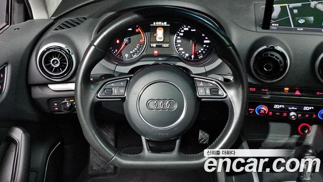 Audi A3 2015 — photo 13