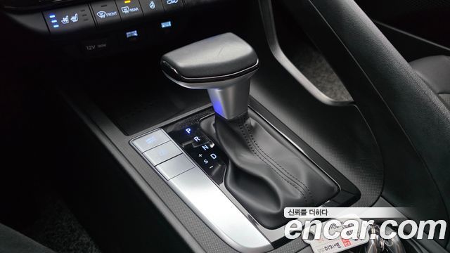 Hyundai AVANTE 2023 — photo 9