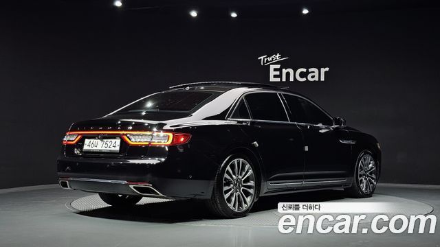 Lincoln Continental 2017 — photo 2