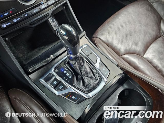 Hyundai Grandeur 2015 — photo 9