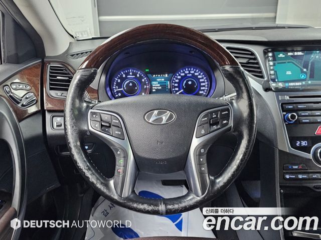 Hyundai Grandeur 2015 — photo 13