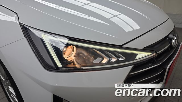 Hyundai AVANTE 2020 — photo 8