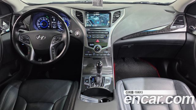 Hyundai Grandeur 2015 — photo 10
