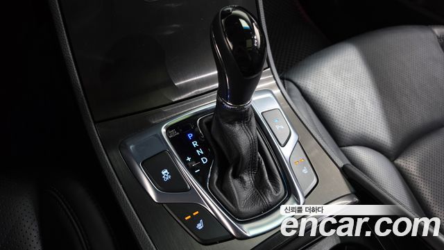 Hyundai Grandeur 2015 — photo 12