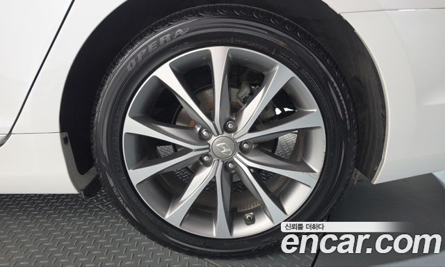 Hyundai Grandeur 2015 — photo 7