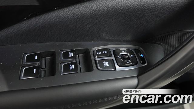 Hyundai Grandeur 2015 — photo 28
