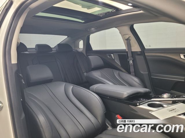 Kia K8 2023 — photo 10