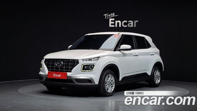 Hyundai Venue 2023 — photo 1