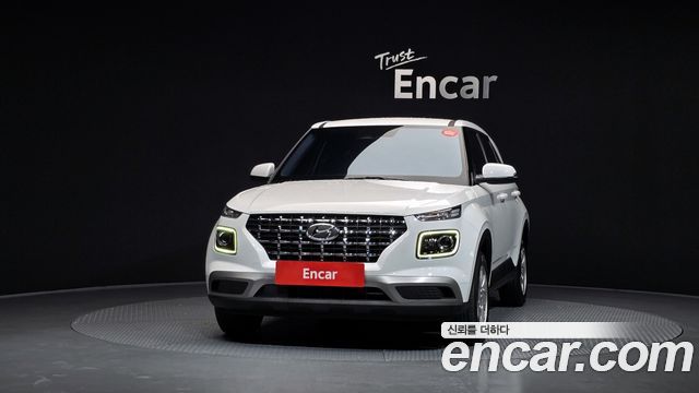Hyundai Venue 2023 — photo 3