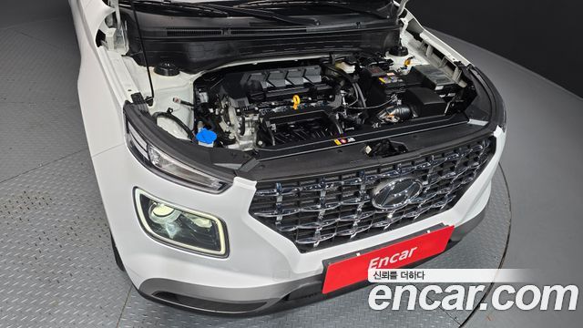 Hyundai Venue 2023 — photo 6