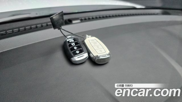 Hyundai Venue 2023 — photo 30