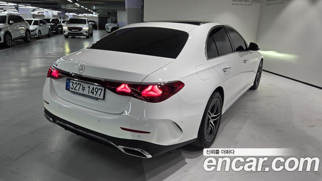 Mercedes-Benz E-Class 2026 — photo 4