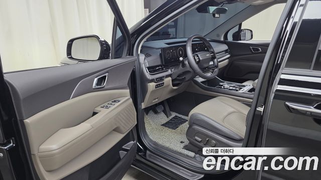 Kia Canival 2025 — photo 13