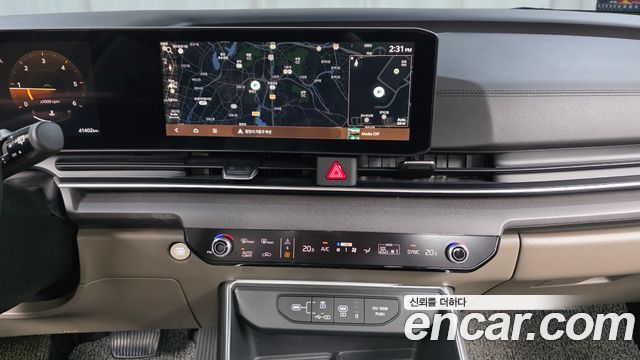 Kia Canival 2025 — photo 19