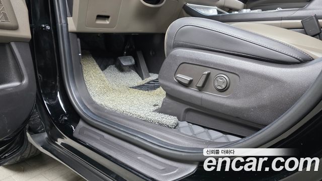 Kia Canival 2025 — photo 31