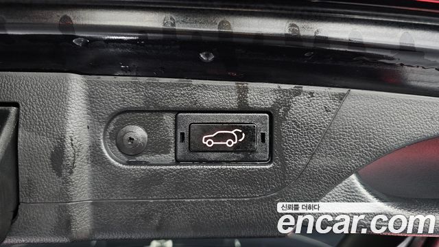 KG Mobility Rexton 2019 — photo 23