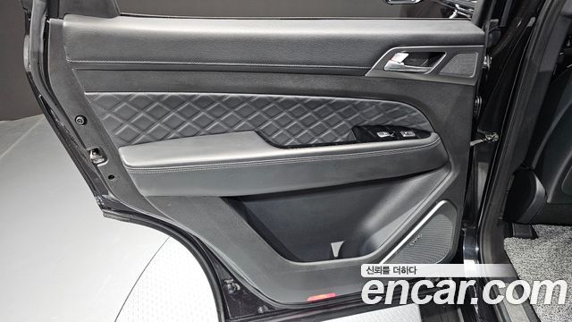 KG Mobility Rexton 2019 — photo 15