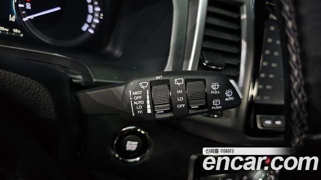 KG Mobility Rexton 2019 — photo 27