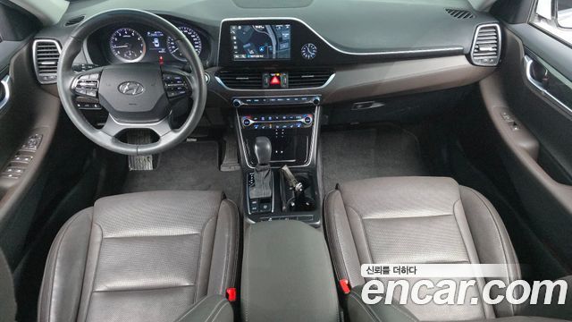 Hyundai Grandeur 2019 — photo 10
