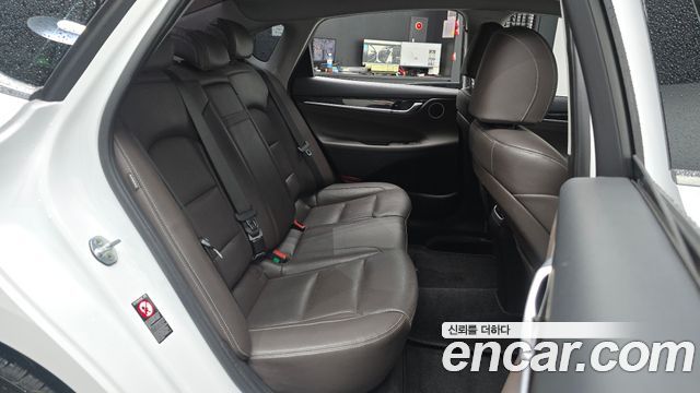 Hyundai Grandeur 2019 — photo 17
