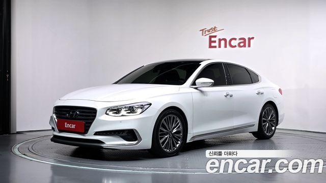 Hyundai Grandeur 2018 — photo 1
