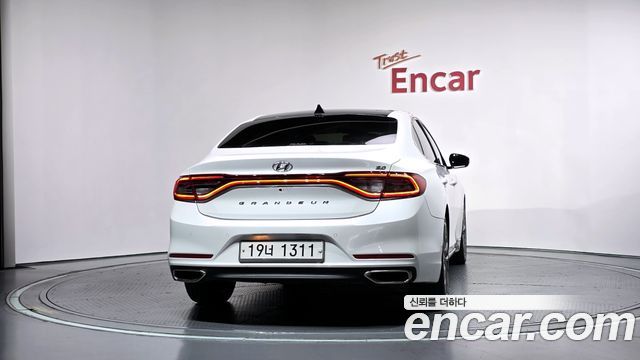 Hyundai Grandeur 2018 — photo 4