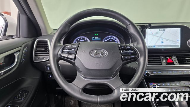 Hyundai Grandeur 2018 — photo 13