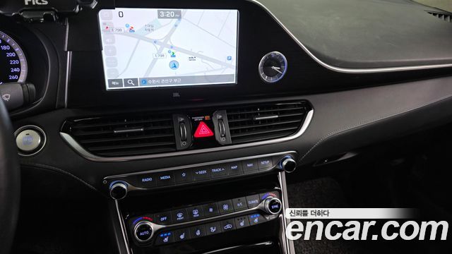 Hyundai Grandeur 2018 — photo 14