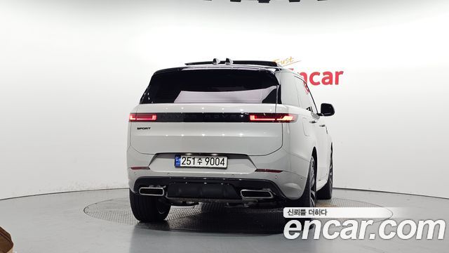 Land Rover Range Rover Sport 2025 — photo 4