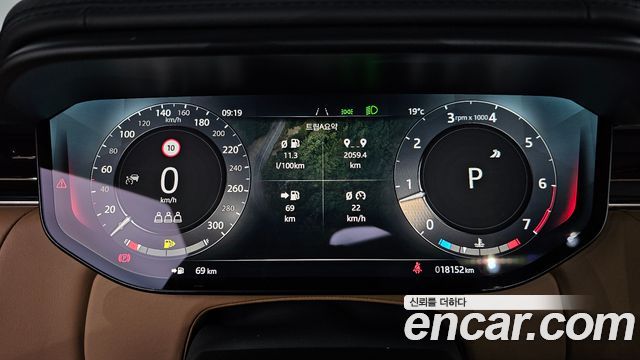Land Rover Range Rover Sport 2025 — photo 11