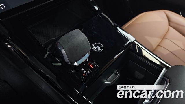 Land Rover Range Rover Sport 2025 — photo 12