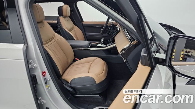 Land Rover Range Rover Sport 2025 — photo 13