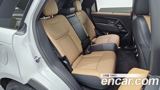 Land Rover Range Rover Sport 2025 — photo 17