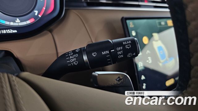 Land Rover Range Rover Sport 2025 — photo 35