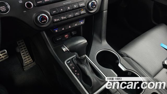 Kia Sportage 2022 — photo 9