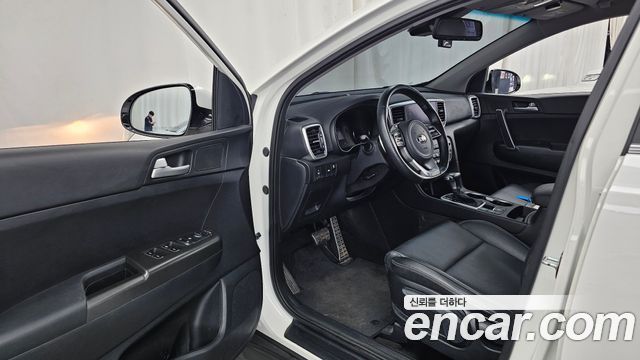 Kia Sportage 2022 — photo 10