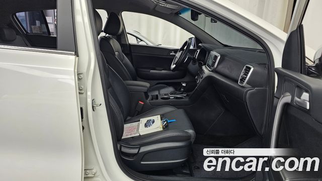 Kia Sportage 2022 — photo 11
